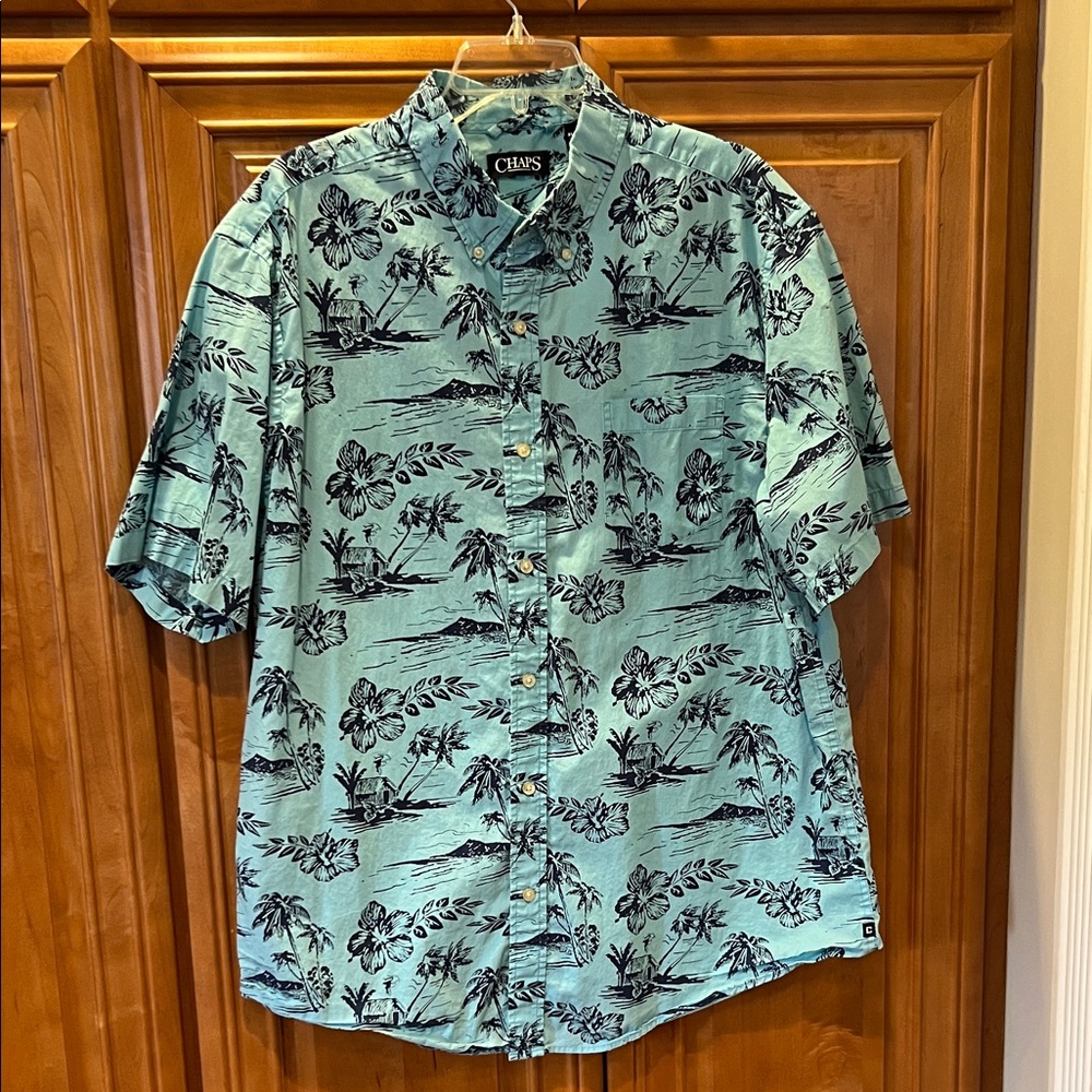 Chaps Men's Teal Tropical Print Shirt-Like New